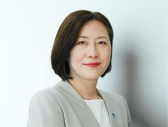 成川 由理